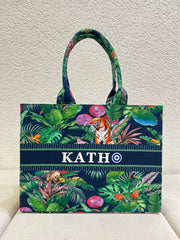 Jungle King Tote Bag With Your Name