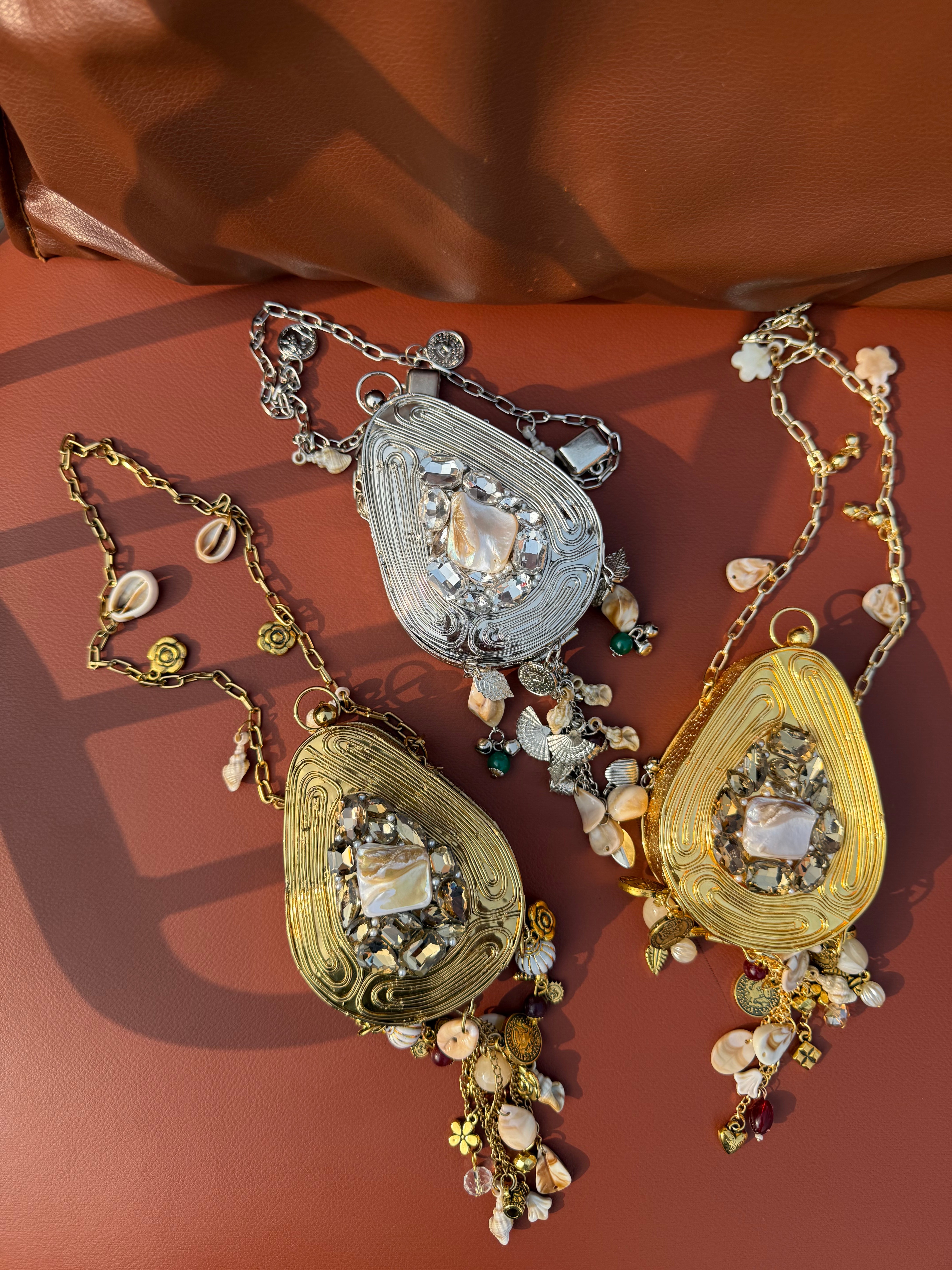 GOLD HERRITAGE MINI BAG