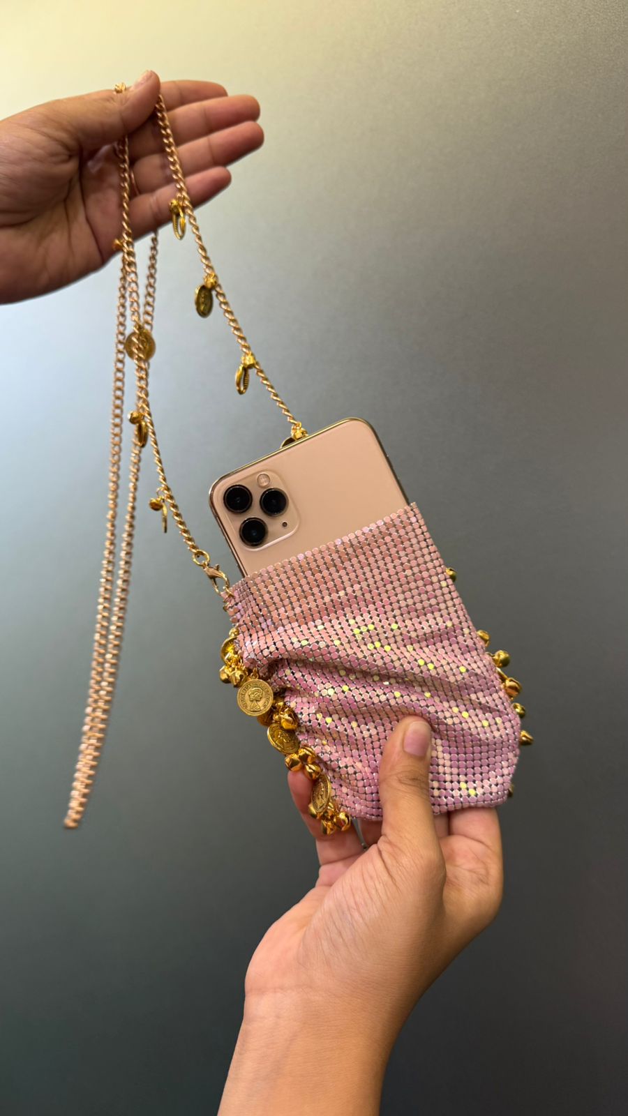 METAL GHUNGROO MOBILE BAG
