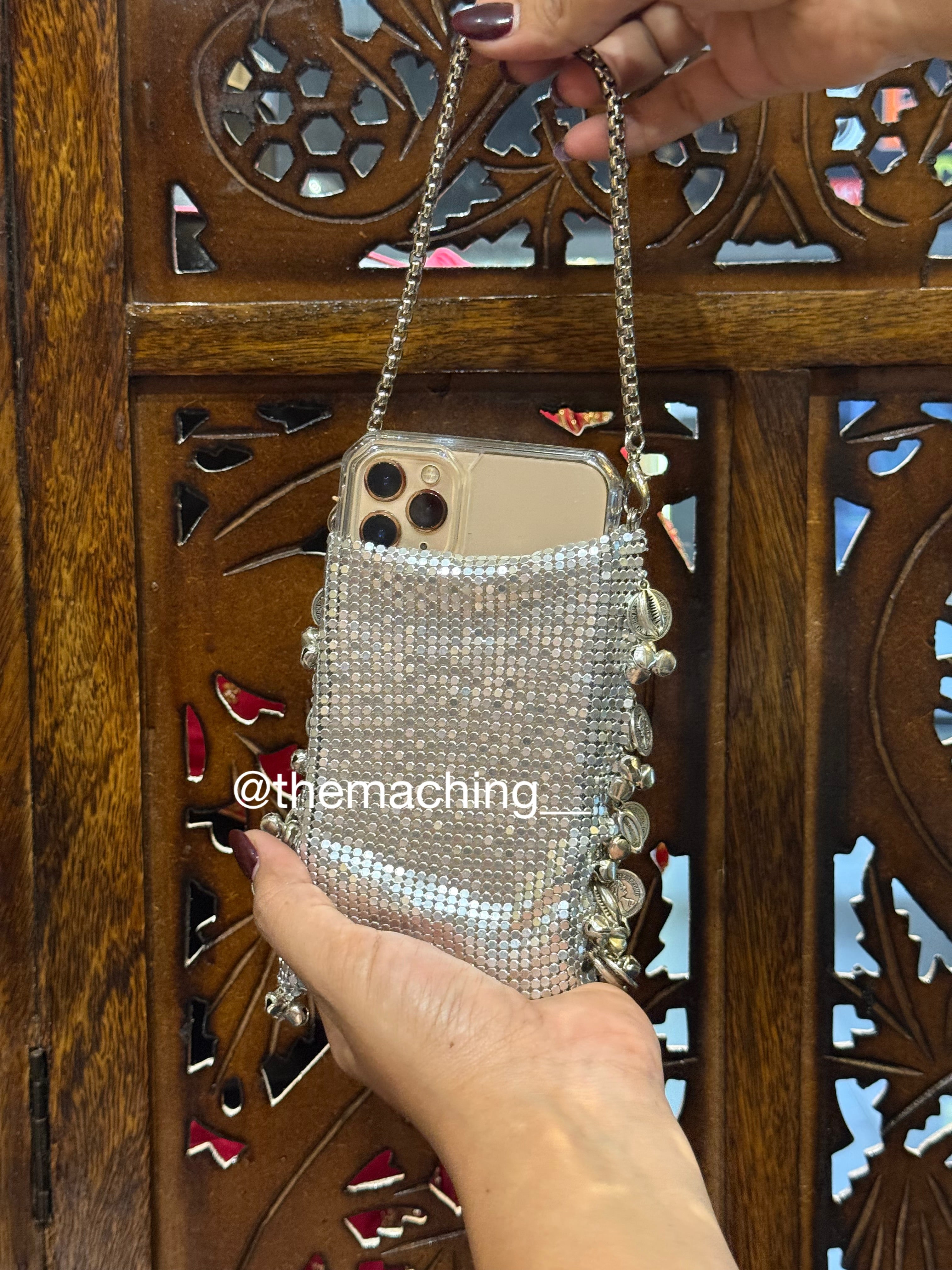METAL GHUNGROO MOBILE BAG