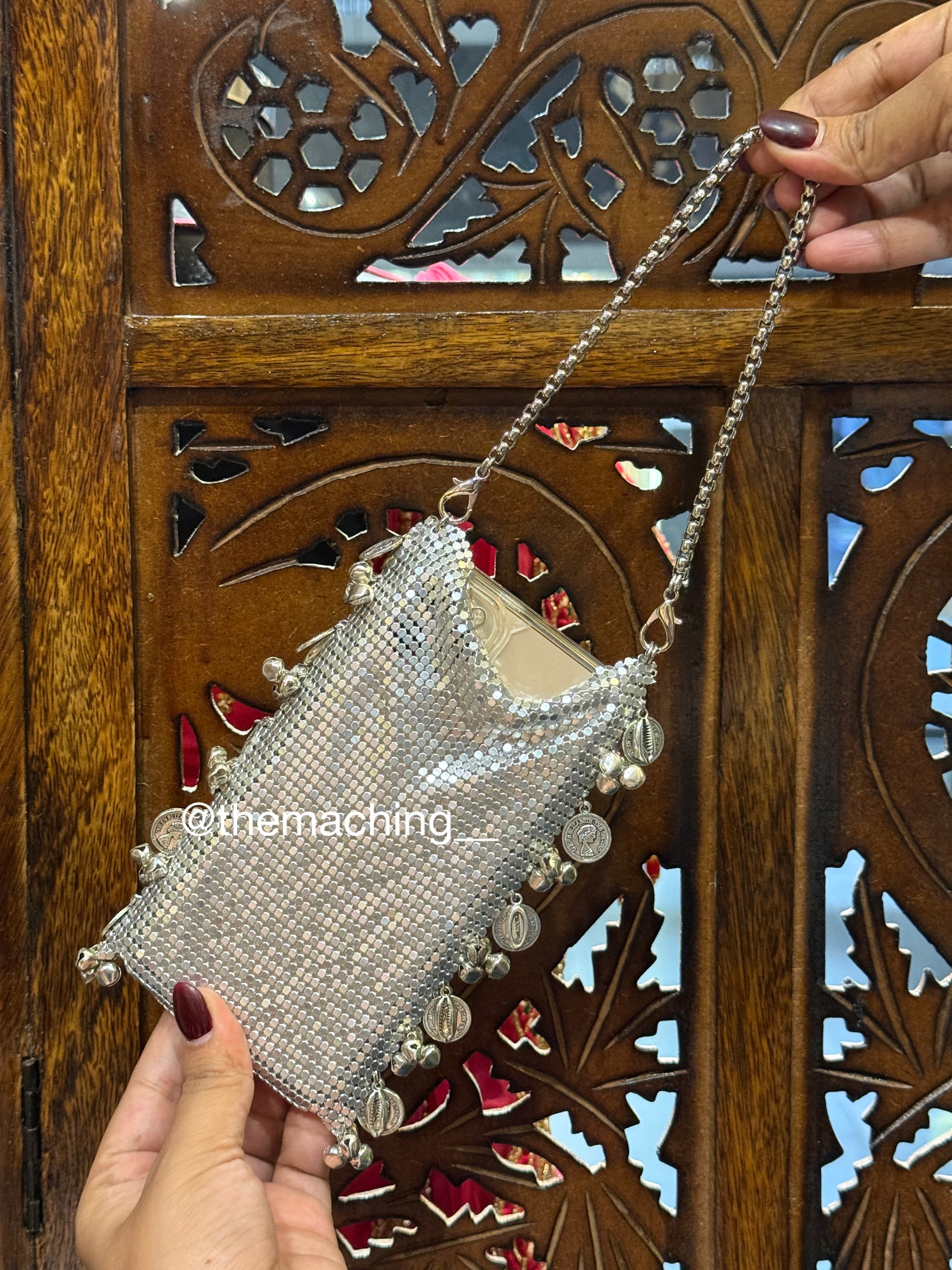 METAL GHUNGROO MOBILE BAG
