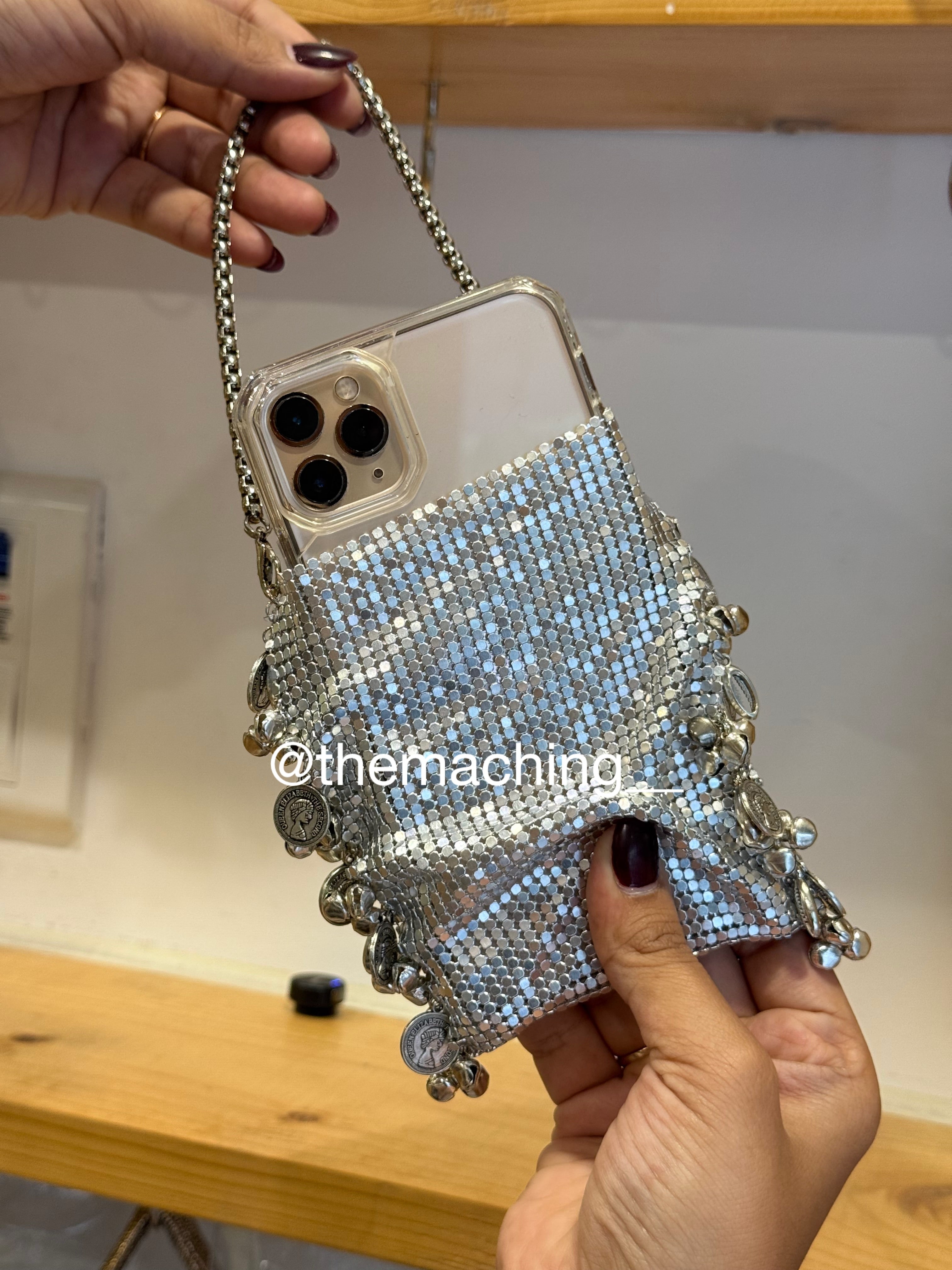 METAL GHUNGROO MOBILE BAG