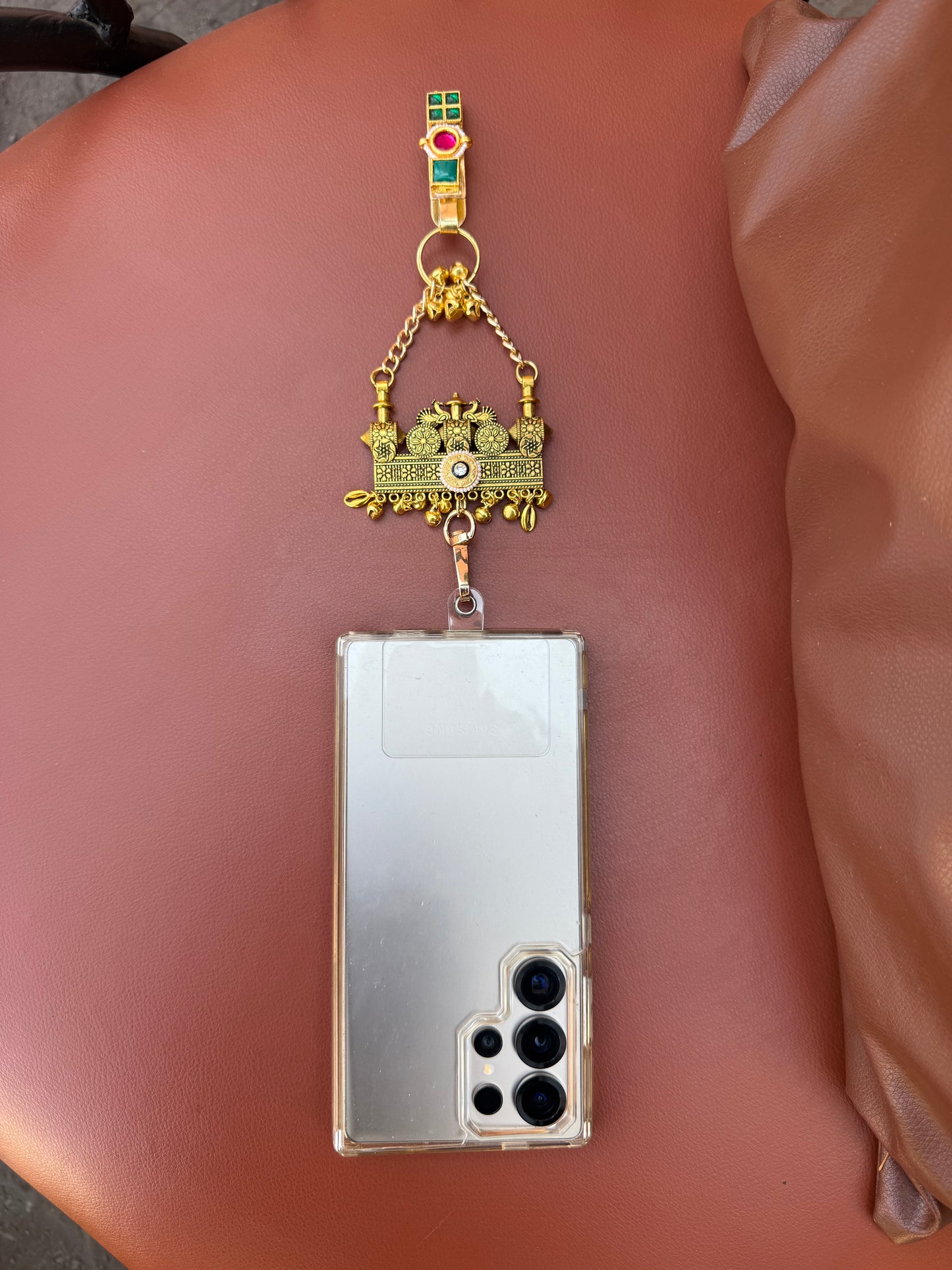 Trendy Metal Chain Lanyard with Stylish Pendant for Women | Durable Daily Use Hanging Chain for Mobile, Card Holder & Accessories