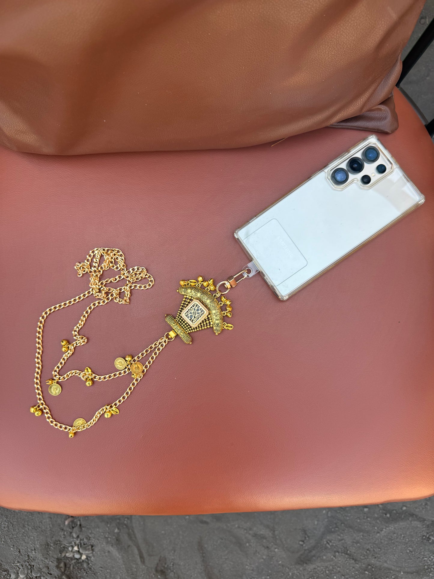 Trendy Metal Chain Lanyard with Stylish Pendant for Women | Durable Daily Use Hanging Chain for Mobile, Card Holder & Accessories