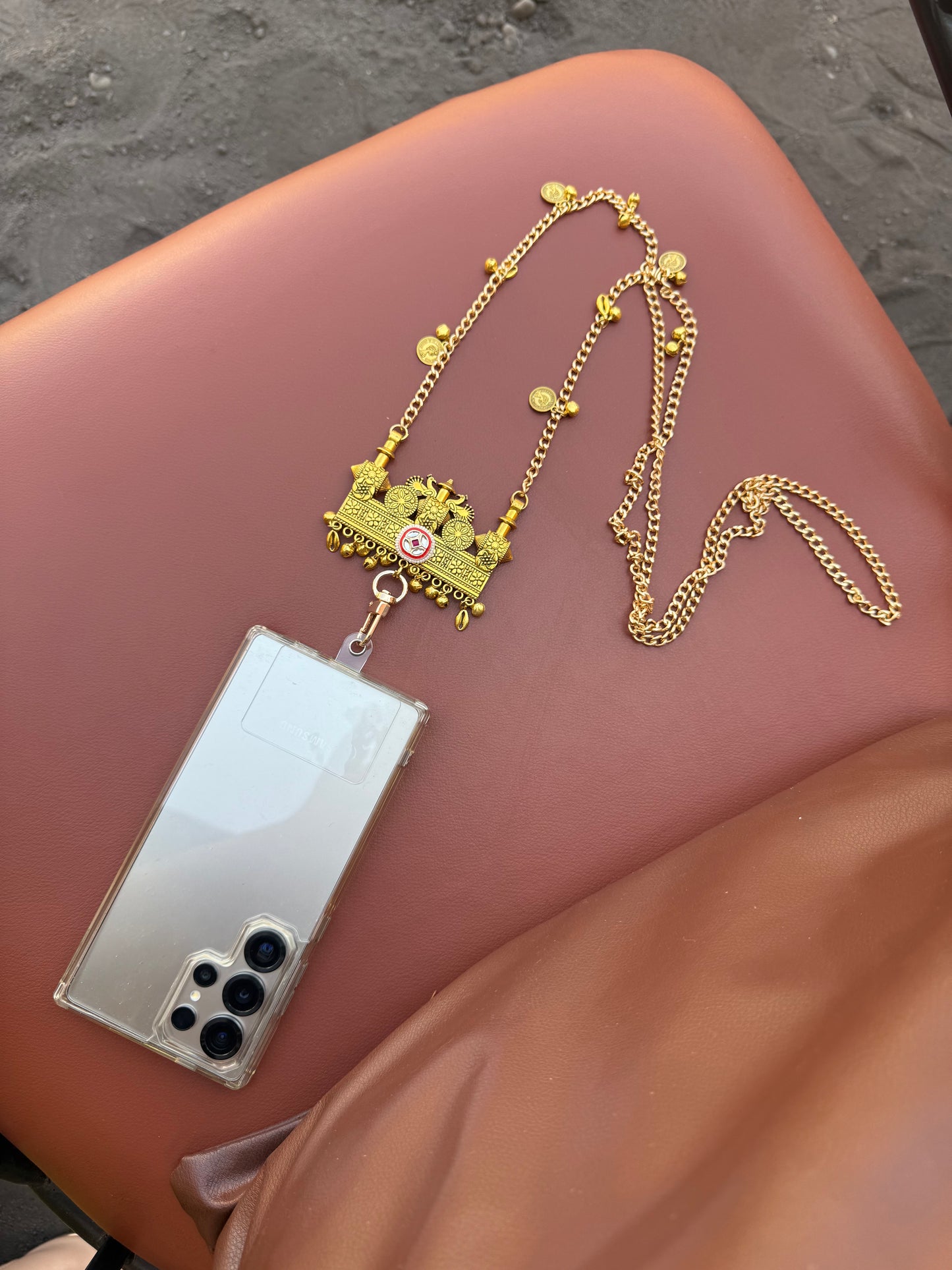 Trendy Metal Chain Lanyard with Stylish Pendant for Women | Durable Daily Use Hanging Chain for Mobile, Card Holder & Accessories