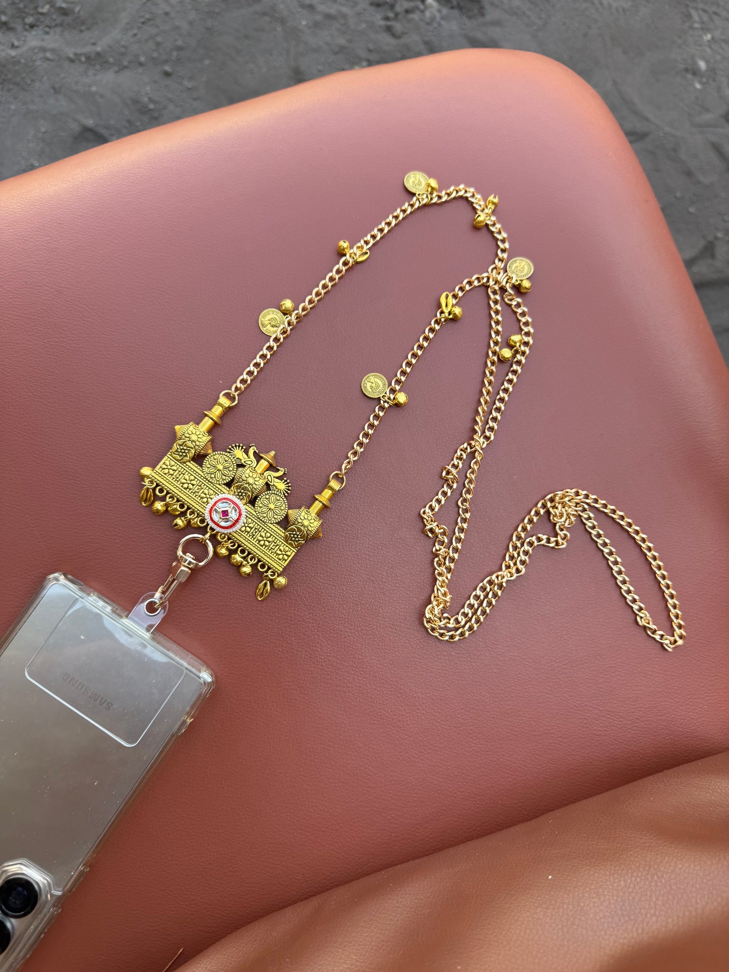 Trendy Metal Chain Lanyard with Stylish Pendant for Women | Durable Daily Use Hanging Chain for Mobile, Card Holder & Accessories