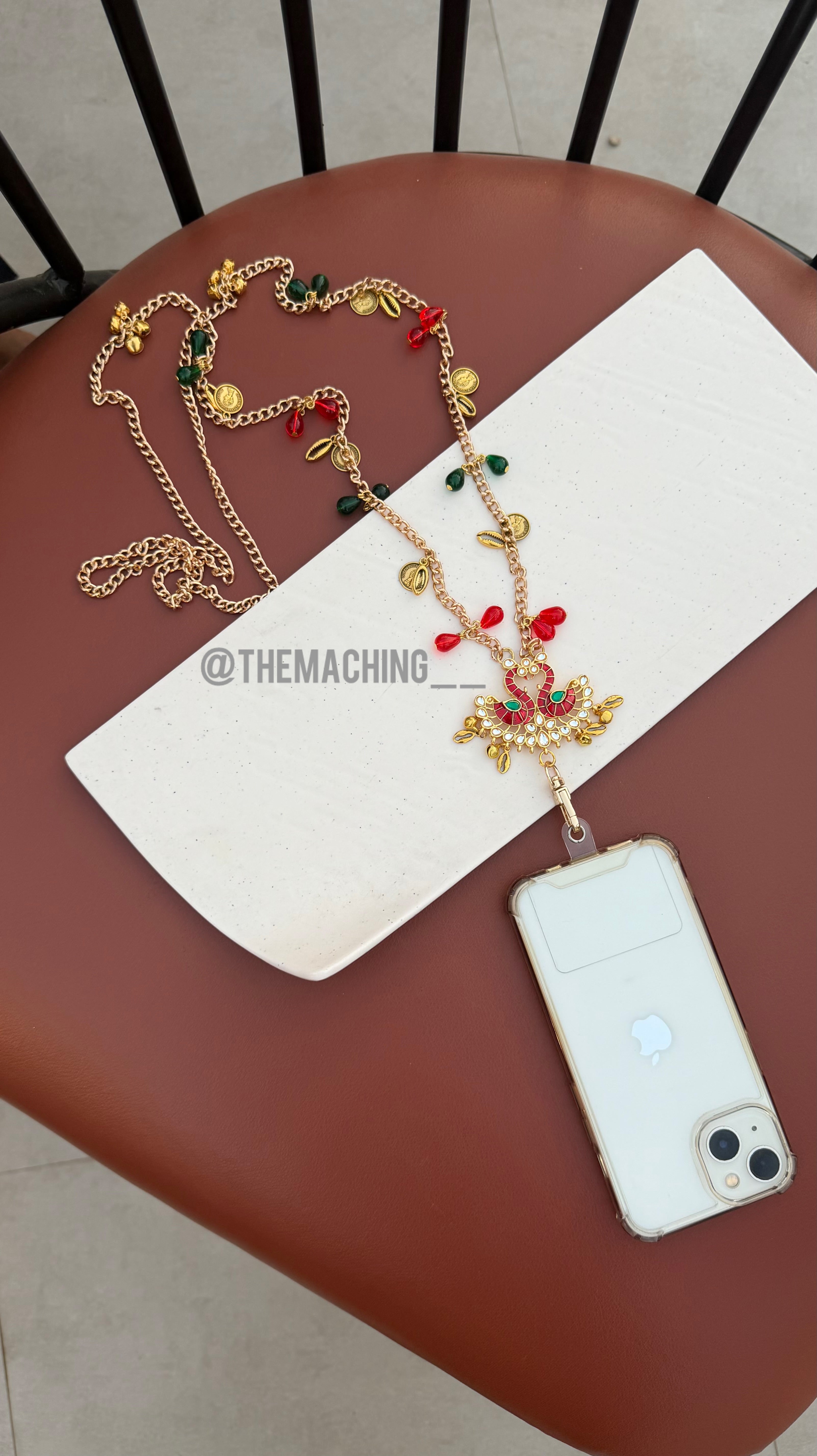 Vintage Pendent Luxury Mobile Sling
