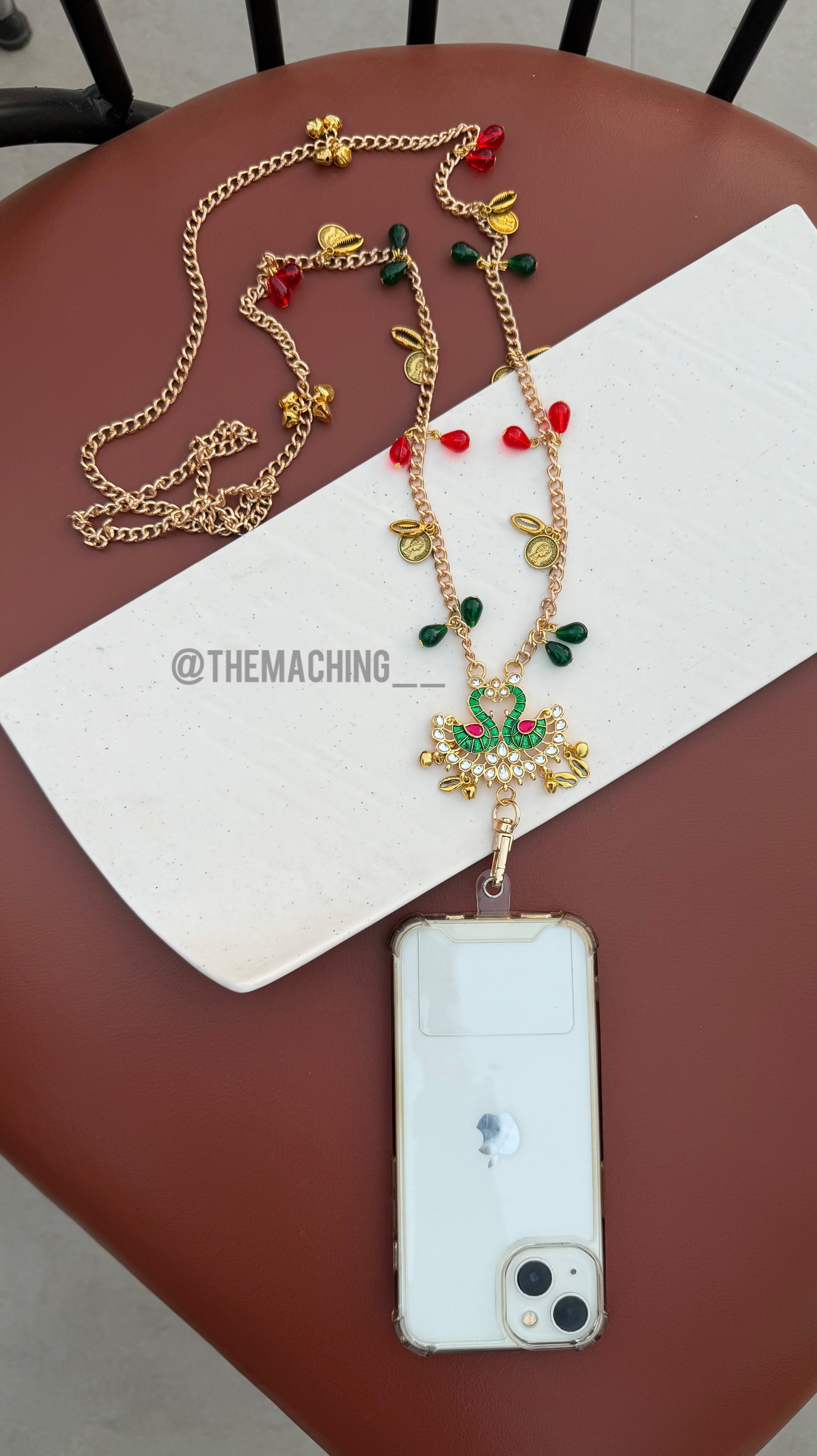 Vintage Pendent Luxury Mobile Sling