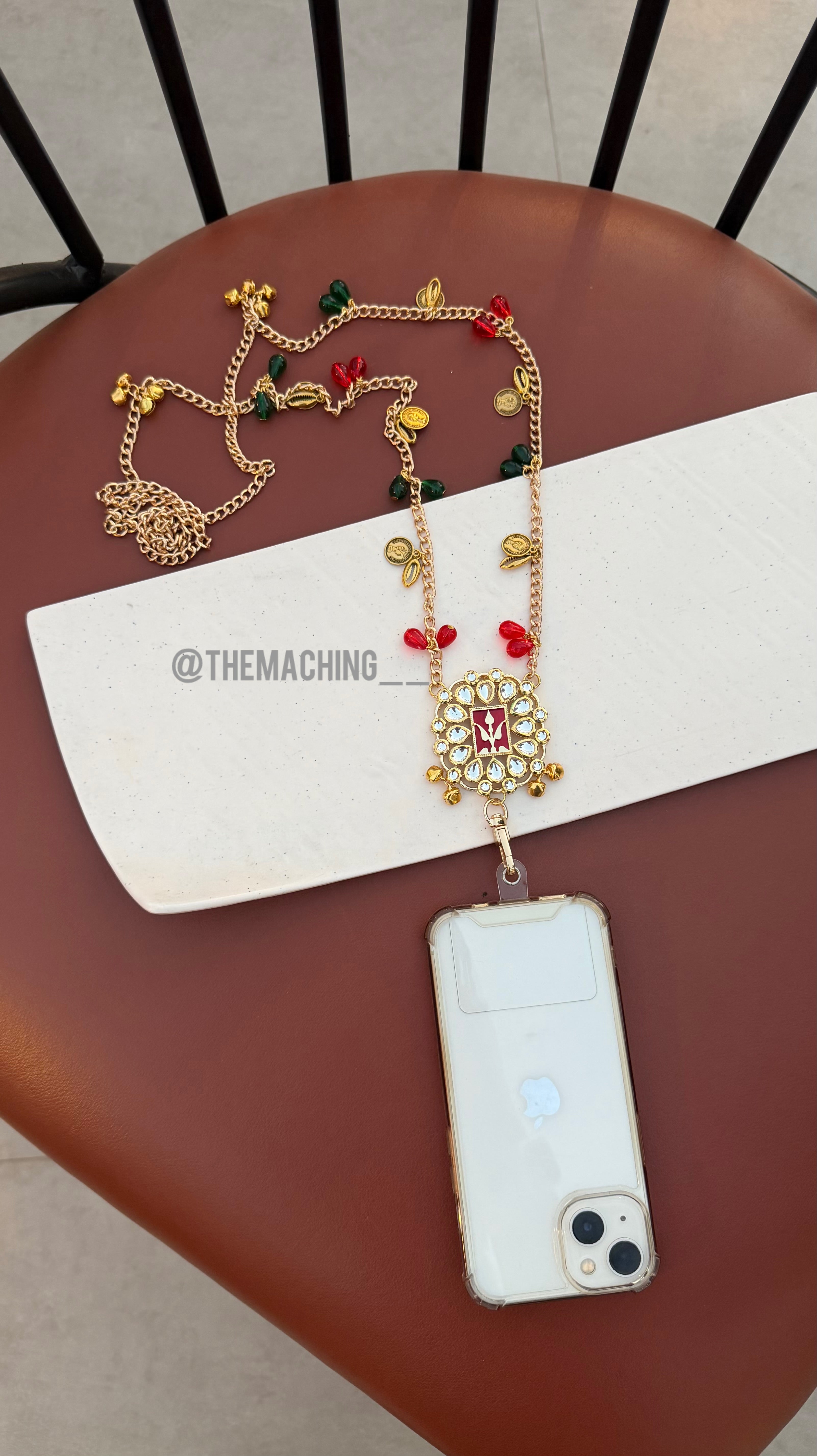 Vintage Pendent Luxury Mobile Sling