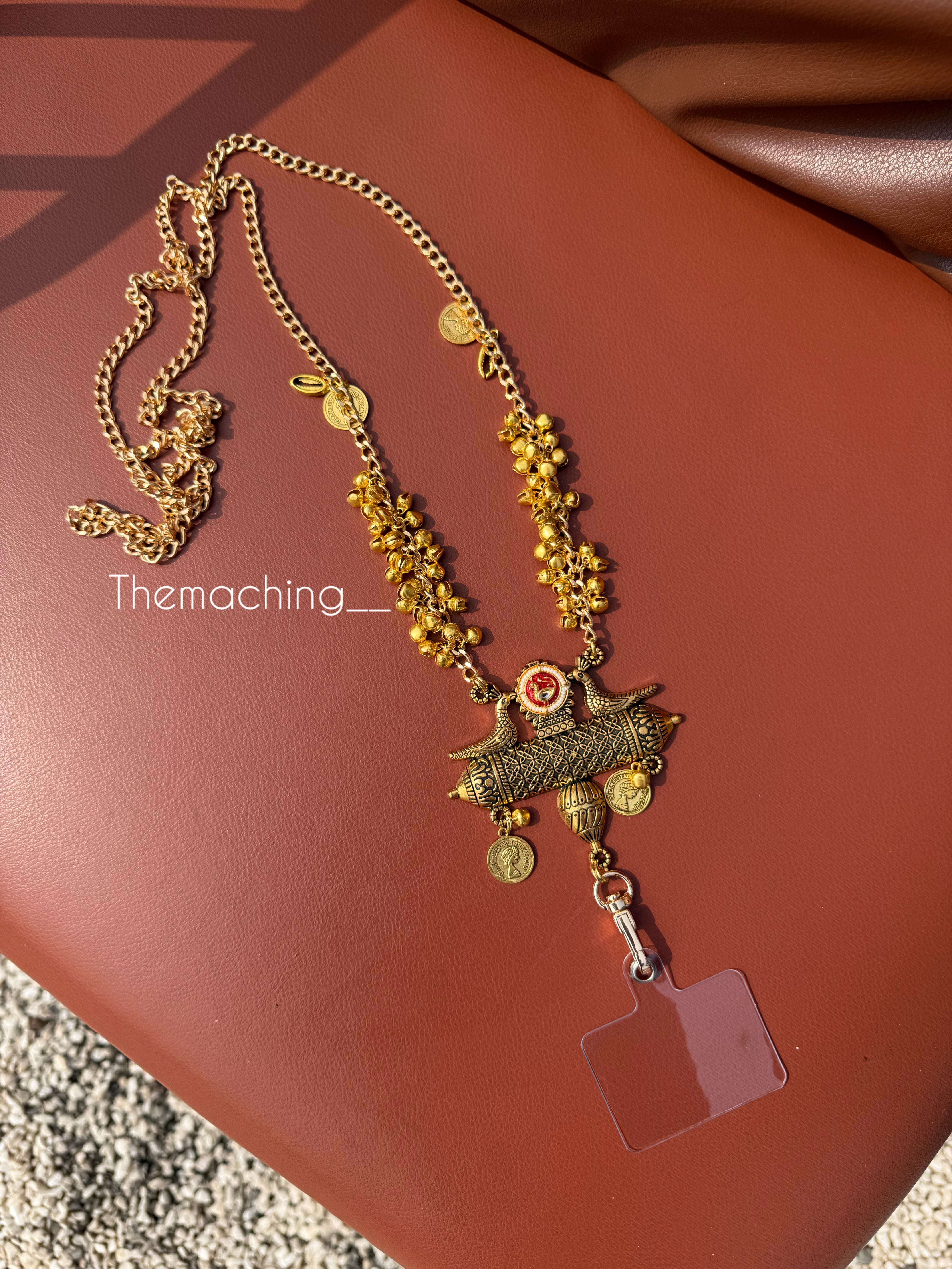 Full gold phone case with gold mor chain