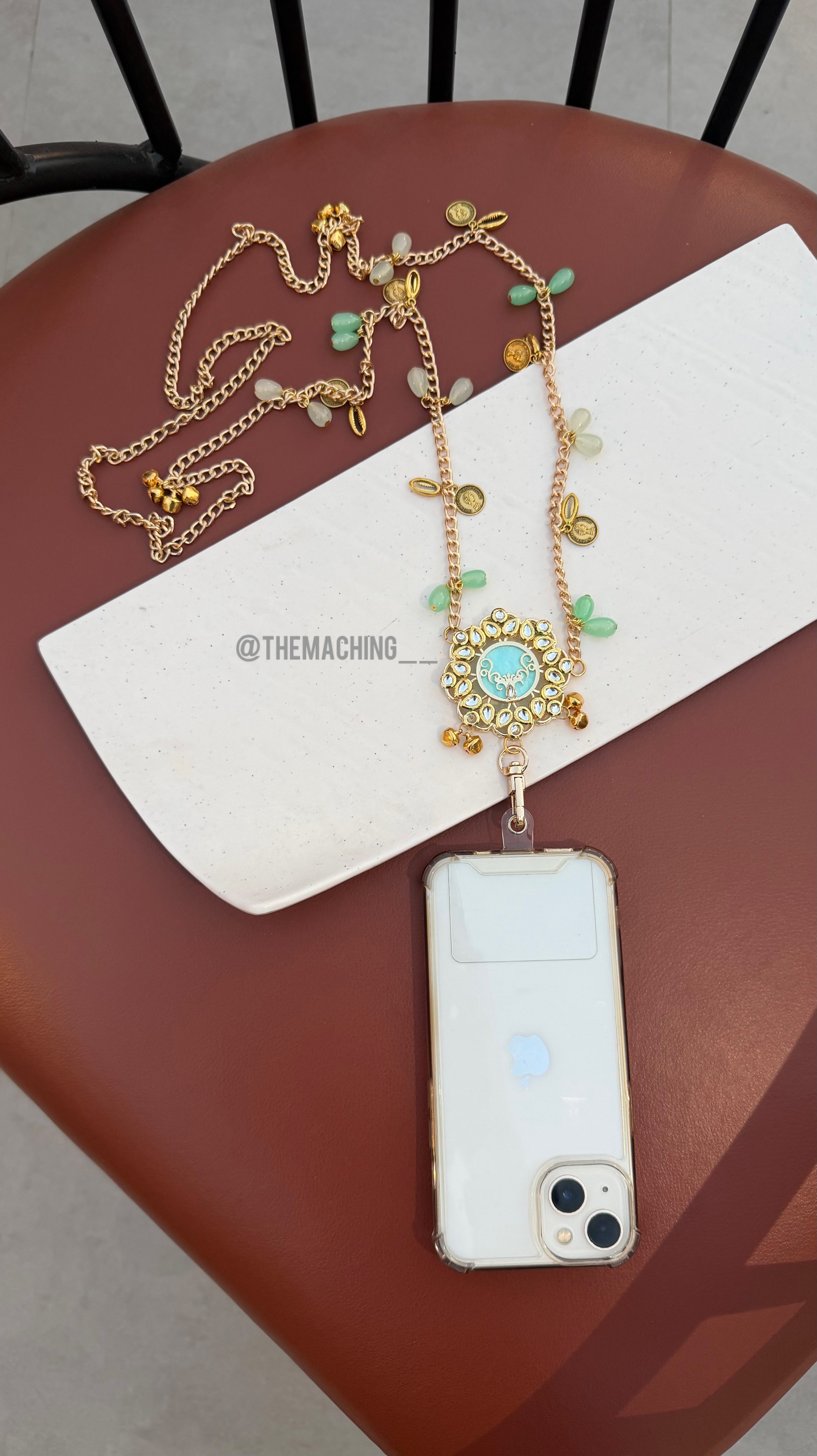 Vintage Pendent Luxury Mobile Sling