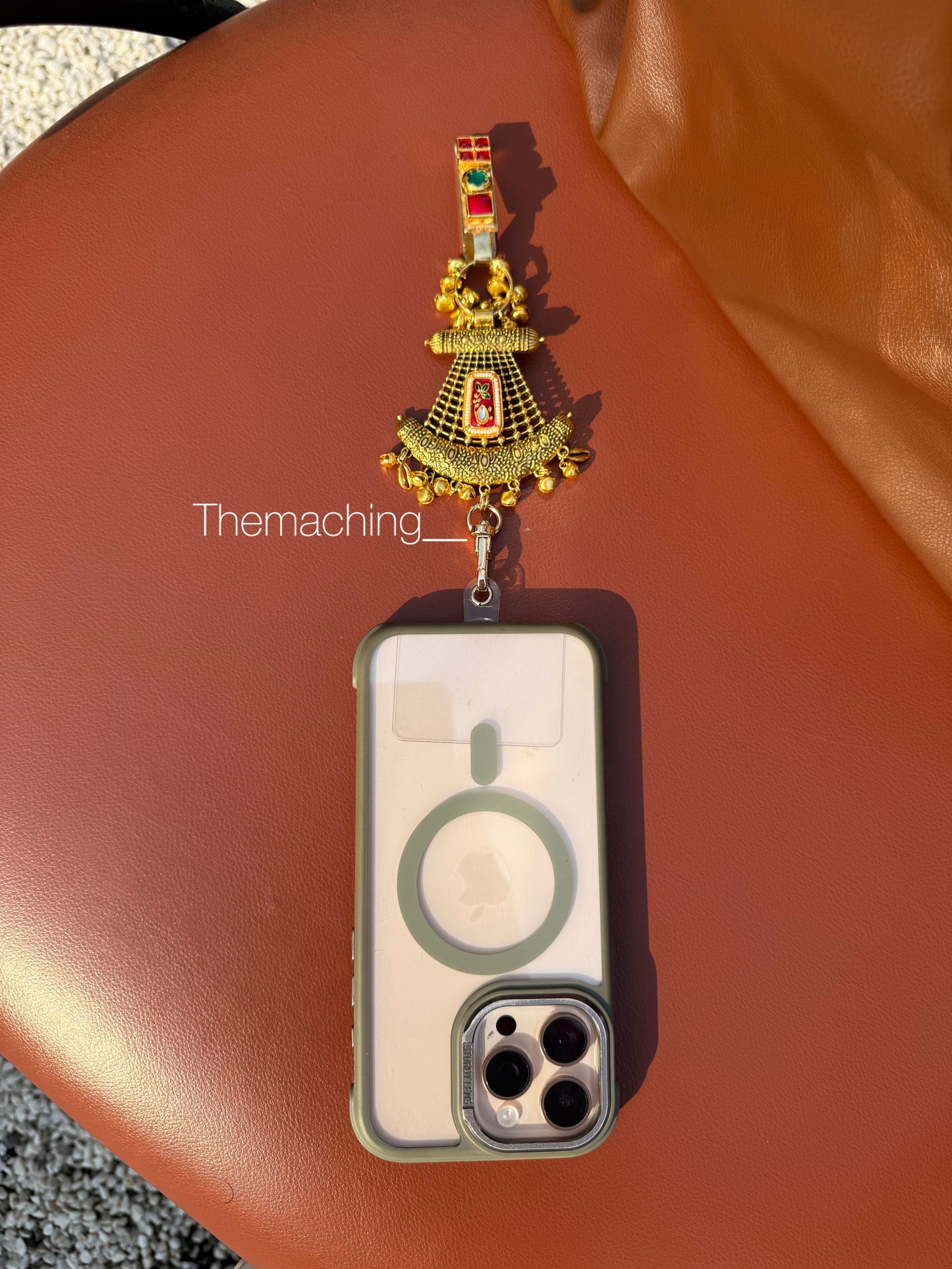 Trendy Metal Chain Lanyard with Stylish Pendant for Women | Durable Daily Use Hanging Chain for Mobile, Card Holder & Accessories