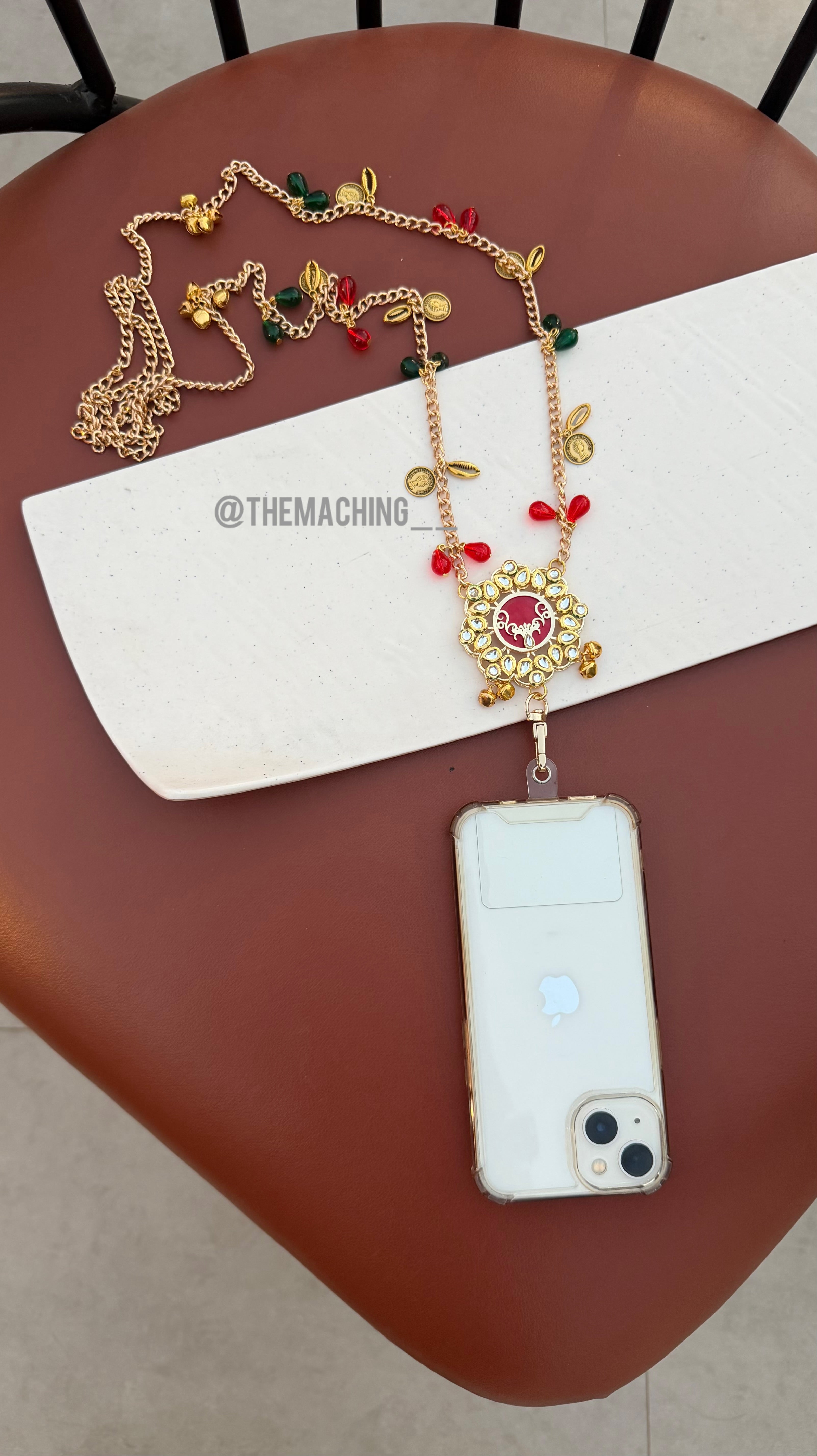 Vintage Pendent Luxury Mobile Sling