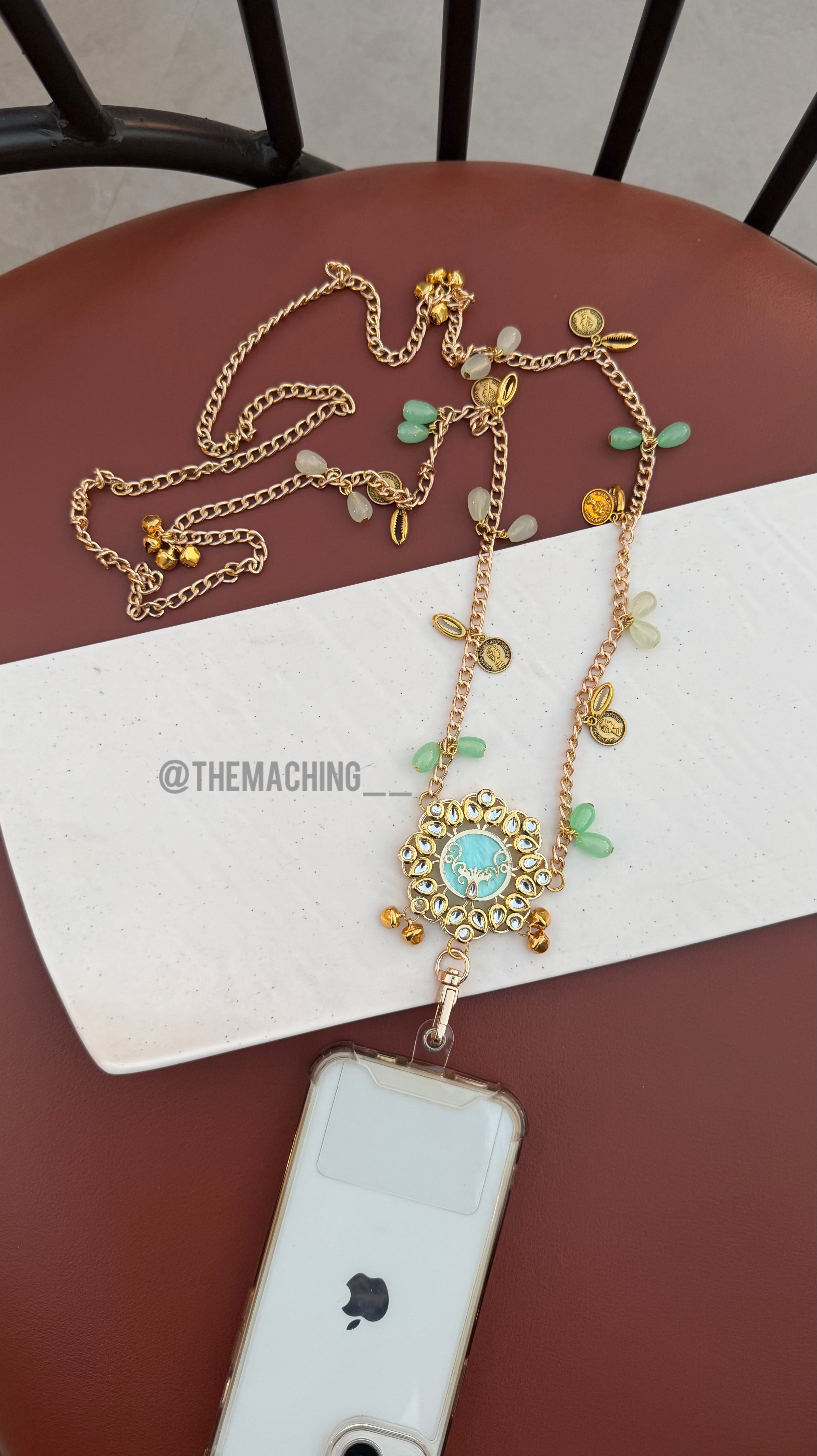 Vintage Pendent Luxury Mobile Sling