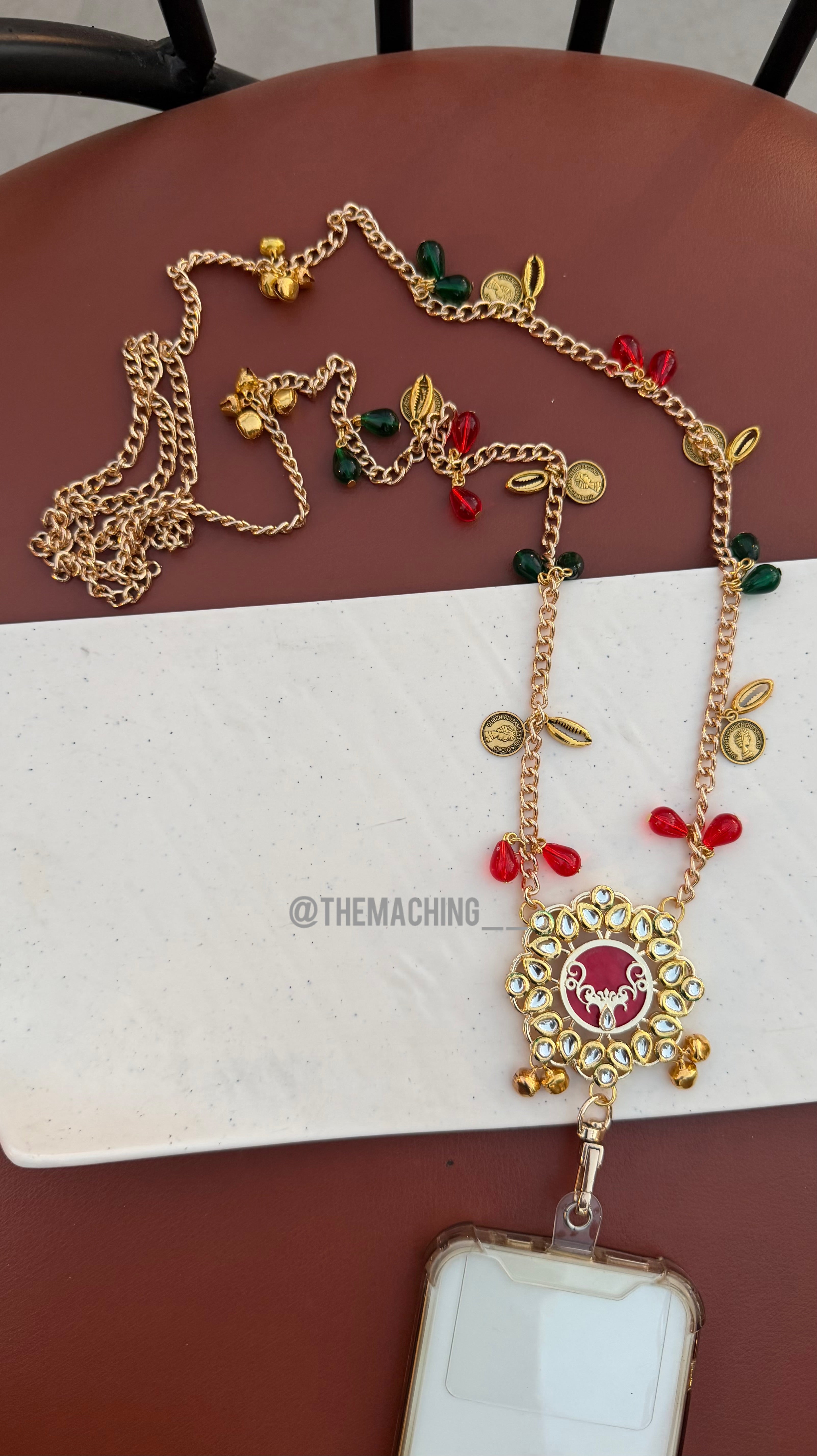 Vintage Pendent Luxury Mobile Sling